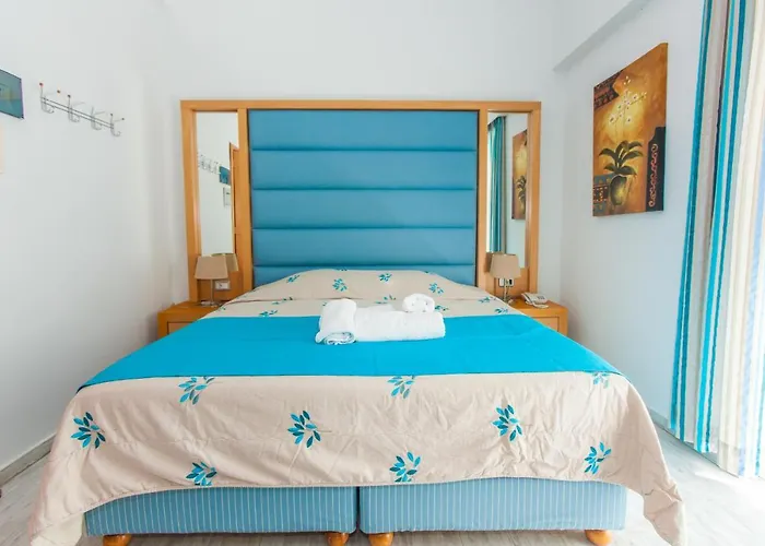 Frini Hotel